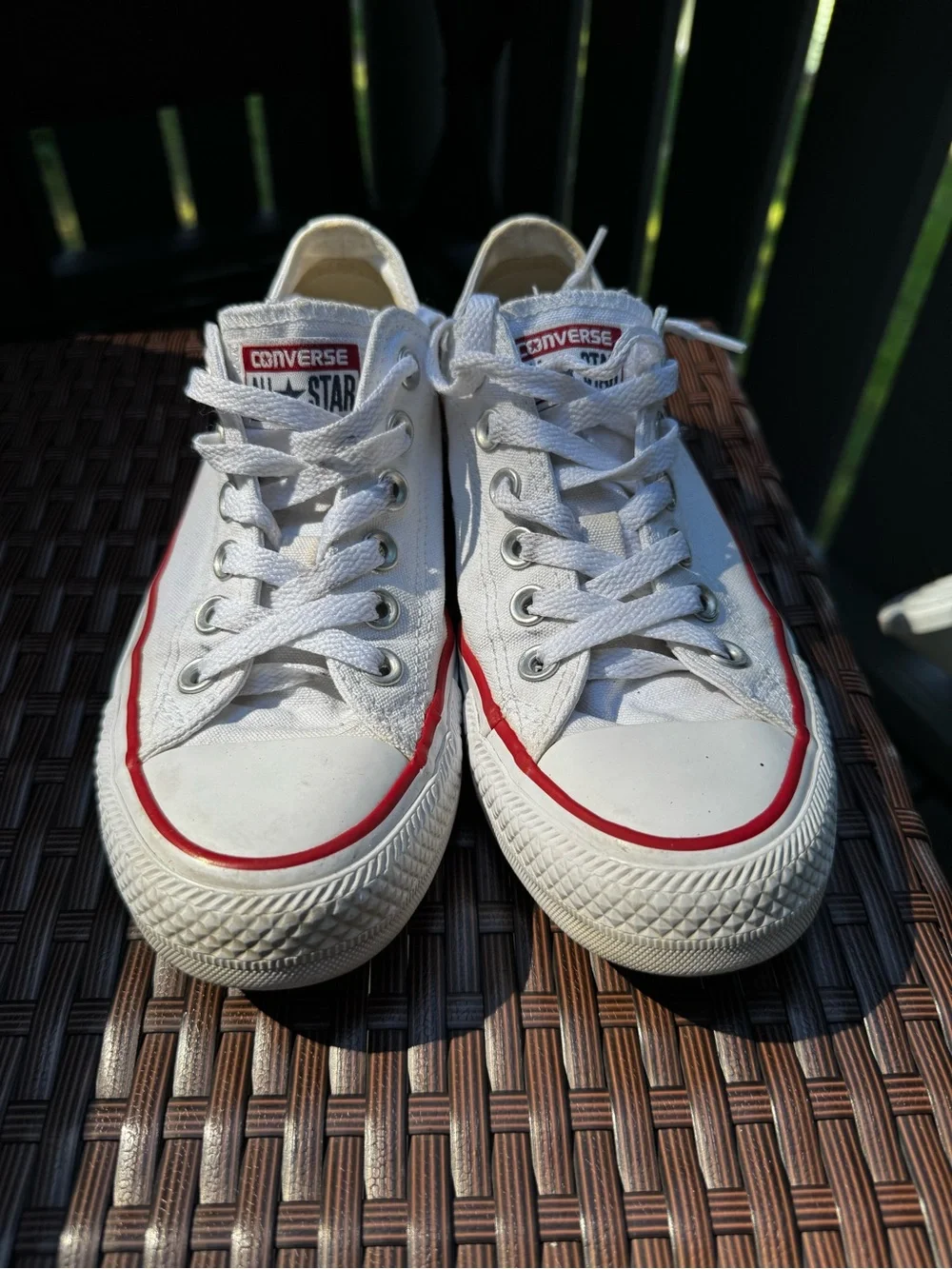Converse Unisex Chuck Taylor All Star White Low Top Sneakers Red Stripe W6.5